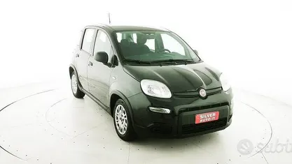 Usata Fiat Panda S 69 CV (50 kW) 2023 Nero pastello Utilitaria