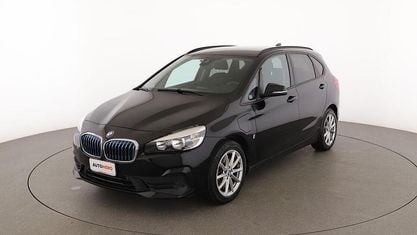 Begagnad BMW 225 Active Tourer Advantage 224 HK (164 kW) 2019 Svart Minibuss