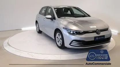 Brugt VW Golf VIII Life 150 HK (110 kW) 2020 Sølv Sedan