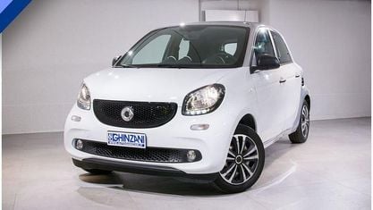 Begagnad Smart ForFour Prime 71 HK (52 kW) 2019 Vit Halvkombi