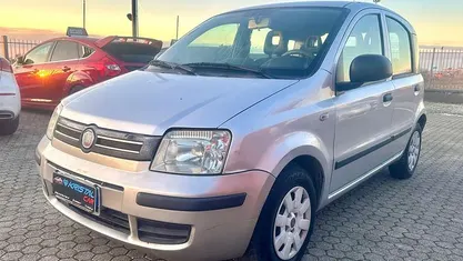 Usata 2011 Fiat Panda Tre volumi | 4500 € (Buon prezzo)