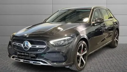 Usata Mercedes C220 Premium 200 CV (147 kW) 2023 Grigio scuro metallizzato Station wagon