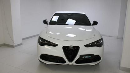 Usata Alfa Romeo Stelvio Veloce 209 CV (153 kW) 2024 Bianco alfa SUV