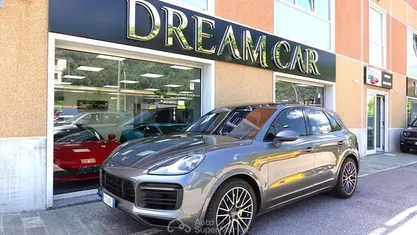 Usata 2019 Porsche Cayenne SUV | 49.990 € (Super prezzo)