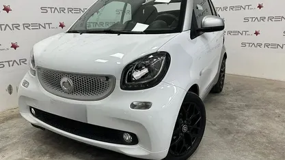 Bianco Usata 2016 Smart ForTwo Cabrio Passion Cabrio | 9990 € (Buon prezzo)