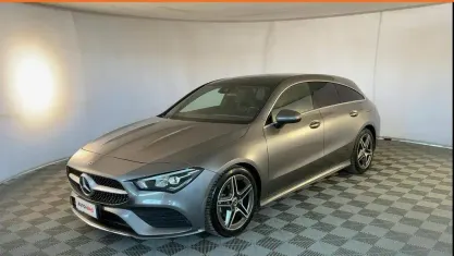 Käytetty Mercedes CLA180 136 HP (100 kW) 2021 Harmaa Sedan