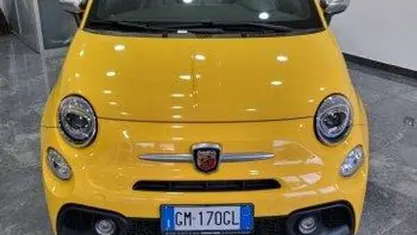 Giallo Usata 2017 Abarth 595 Turismo Due volumi | 15.499 € (Buon prezzo)