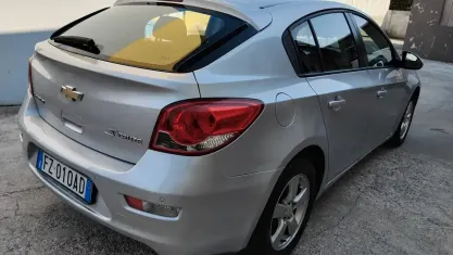 Usata Chevrolet Cruze 141 CV (103 kW) 2012 Grigio Berlina