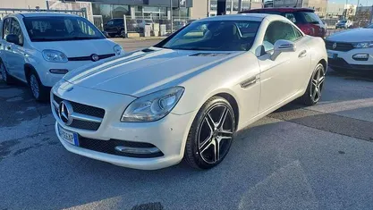 Usata Mercedes SLK280 AMG 204 CV (150 kW) 2013 Bianco Cabrio
