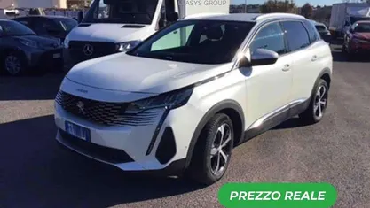 Usata 2021 Peugeot 3008 Allure SUV | 21.850 € (Buon prezzo)