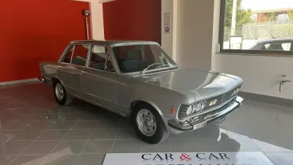 Usata Fiat 130 167 CV (122 kW) 1970 Grigio Berlina
