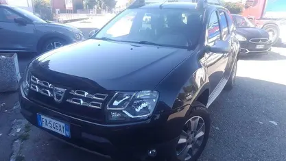 Usata 2015 Dacia Duster SUV | 6900 € (Buon prezzo)