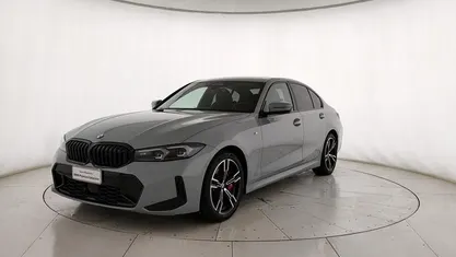 Usata BMW 320e M Sport 190 CV (139 kW) 2025 Grigio Berlina