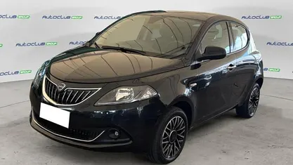 Usata Lancia Ypsilon S 69 CV (50 kW) 2024 Utilitaria