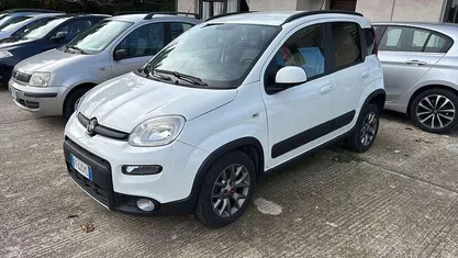 Other Usata 2016 Fiat Panda 4x4 Trekking Due volumi | 9800 € (Buon prezzo)