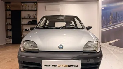 Usata Fiat Seicento Active 54 CV (39 kW) 2004 Grigio Utilitaria