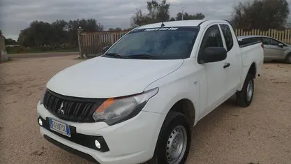 Bianco Usata 2020 Mitsubishi L200 Pick-up | 16.300 € (Ottimo prezzo)