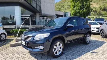 Usata Toyota RAV4 150 CV (110 kW) 2010 Nero SUV