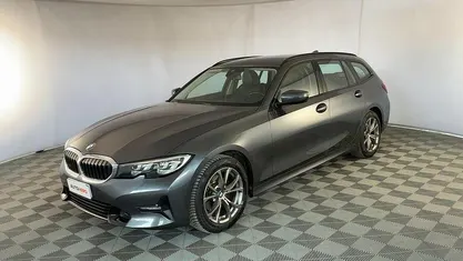 Usata BMW 320 Sport Line 190 CV (139 kW) 2020 Grigio Station wagon