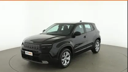 Usata Jeep Avenger Altitude 101 CV (74 kW) 2024 Nero SUV