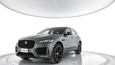 Usata 2016 Jaguar F-Pace R-Sport SUV | 18.500 € (Buon prezzo)