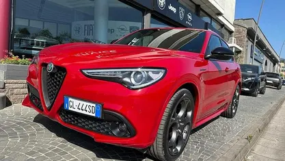 Usata 2022 Alfa Romeo Stelvio Estrema SUV | 31.900 € (Buon prezzo)