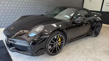 Usata Porsche 911 Turbo Cabriolet 581 CV (427 kW) 2023 Cabrio