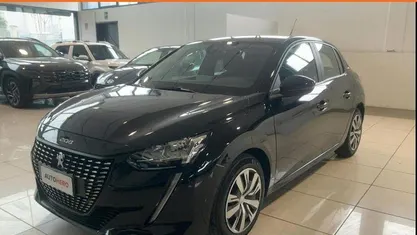 Usata Peugeot 208 Active 102 CV (75 kW) 2023 Utilitaria