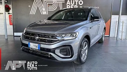 Argento Usata 2023 VW T-Roc R-line SUV | 25.900 € (Buon prezzo)
