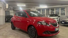 Rosso argilla Usata 2021 Lancia Ypsilon Gold Due volumi | 9990 € (Super prezzo)