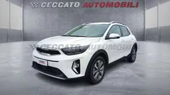 Blu Usata 2024 Kia Stonic Style SUV | 15.580 € (Ottimo prezzo)