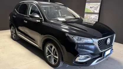 Usata MG HS Luxury 162 CV (119 kW) 2023 SUV