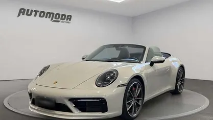 Usata Porsche 992 385 CV (283 kW) 2020 Cabrio