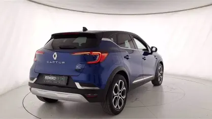 Usado Renault Captur Techno 143 CV (105 kW) 2023 Azul SUV