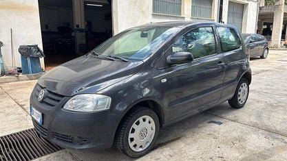 Usata VW Fox 54 CV (39 kW) 2006 Grigio Utilitaria