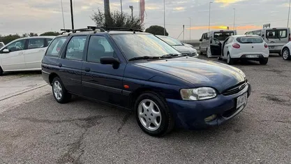Usata Ford Escort Ghia 53 CV (38 kW) 1997 Station wagon