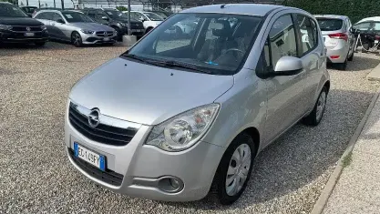 Usata Opel Agila Enjoy 65 CV (47 kW) 2011 Grigio Utilitaria
