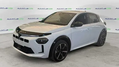 Usata Lancia Ypsilon 109 CV (80 kW) 2026 Utilitaria