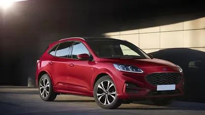 Usata Ford Kuga Titanium 120 CV (88 kW) 2022 Grigio SUV