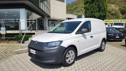 Usata VW Caddy 102 CV (75 kW) 2021 Bianco Monovolume