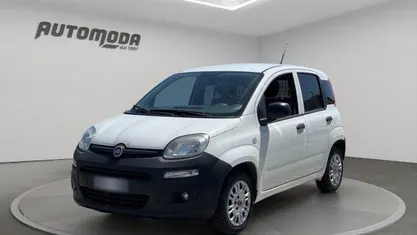 Bianco Usata 2019 Fiat Panda Due volumi | 8990 € (Buon prezzo)
