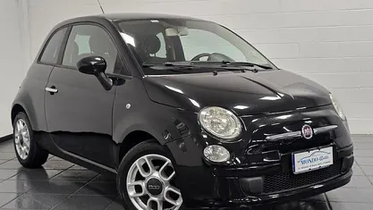 Nero Usata 2008 Fiat 500 Lounge Tre volumi | 5600 € (Buon prezzo)