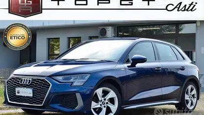 Begagnad Audi A3 S-Line 116 HK (85 kW) 2023 Blå Sedan