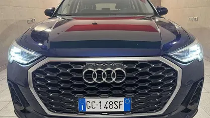 Usata Audi Q3 Sportback Business Plus 150 CV (110 kW) 2020 Blu/azzurro SUV