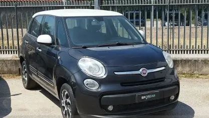 Usata Fiat 500L Lounge 80 CV (58 kW) 2017 Grigio scuro Monovolume