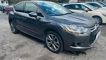 Usata DS Automobiles DS4 So Chic 120 CV (88 kW) 2015 Nero Berlina