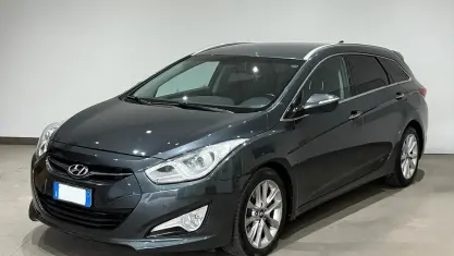 Usata Hyundai i40 136 CV (100 kW) 2015 Grigio Station wagon