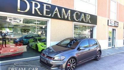 Używany VW Golf VII GTI 245 KM (180 kW) 2019 Szary Sedan/Limuzyna