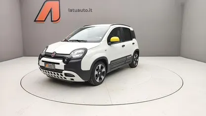 Usata Fiat Panda Cross Cross 70 CV (51 kW) 2024 Utilitaria