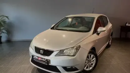 Usata Seat Ibiza Style 75 CV (55 kW) 2014 Grigio Berlina